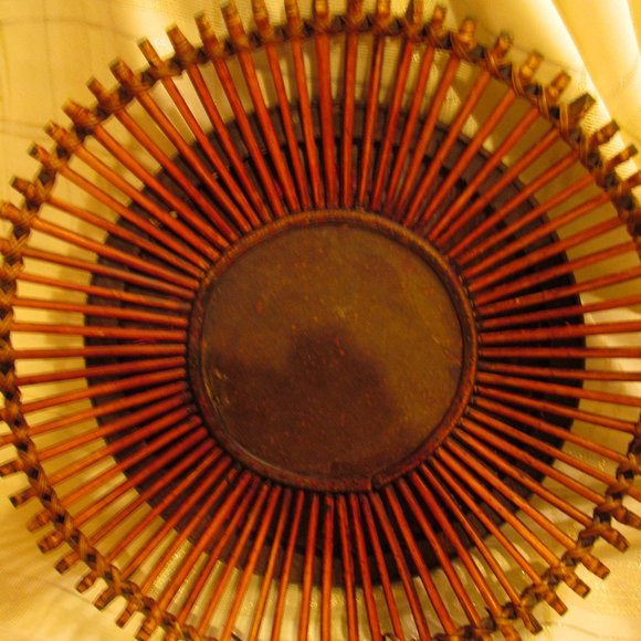 VINTAGE BAMBOO CANDLE HOLDER( GRAPES) FLOWERS) NICE BALLS ETC. - Picture 11 of 16